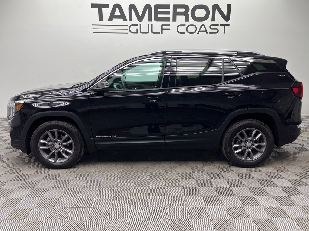 Used 2024 GMC Terrain SLT SUV