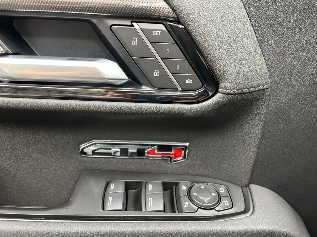 2026 GMC Sierra 1500 AT4 - Photo 7