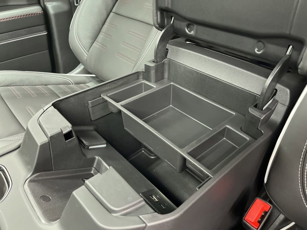 2026 GMC Sierra 1500 AT4X - Photo 18