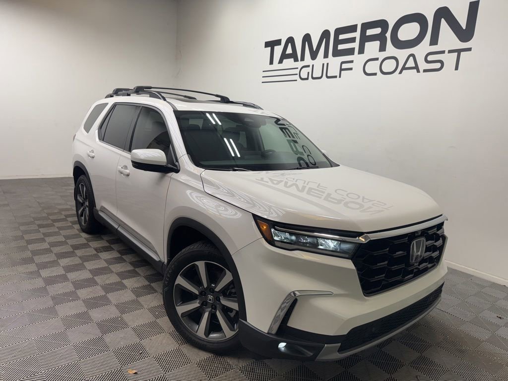 2025 Honda Pilot Elite AWD's photo