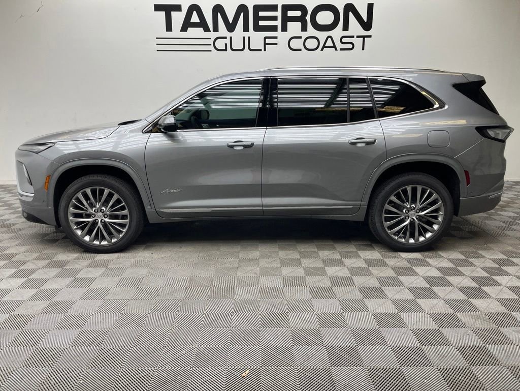 New 2026 Buick Enclave Avenir SUV