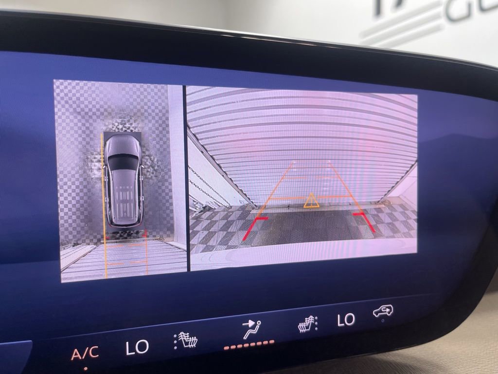 2026 Buick Enclave Preferred - Photo 11