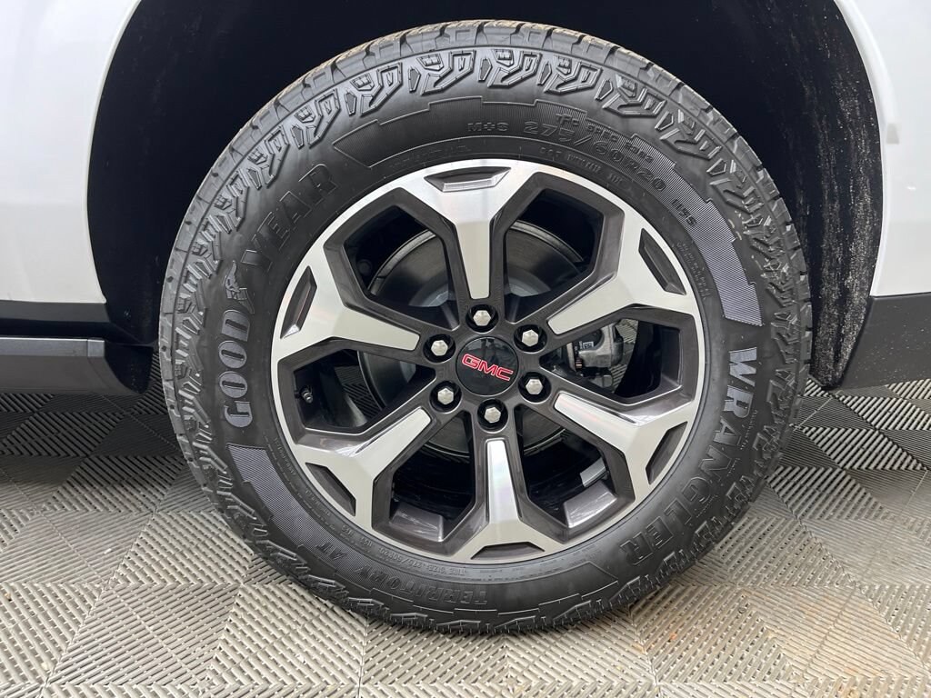 New 2026 GMC Yukon XL AT4 Ultimate SUV