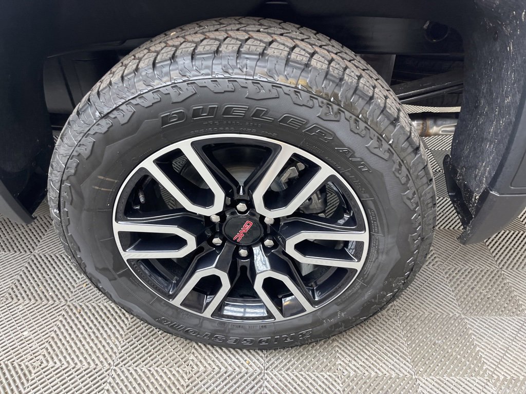 2026 Gmc Sierra 1500 AT4 photo 2