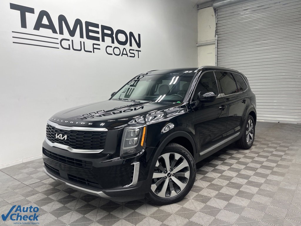 2022 Kia Telluride EX photo 2