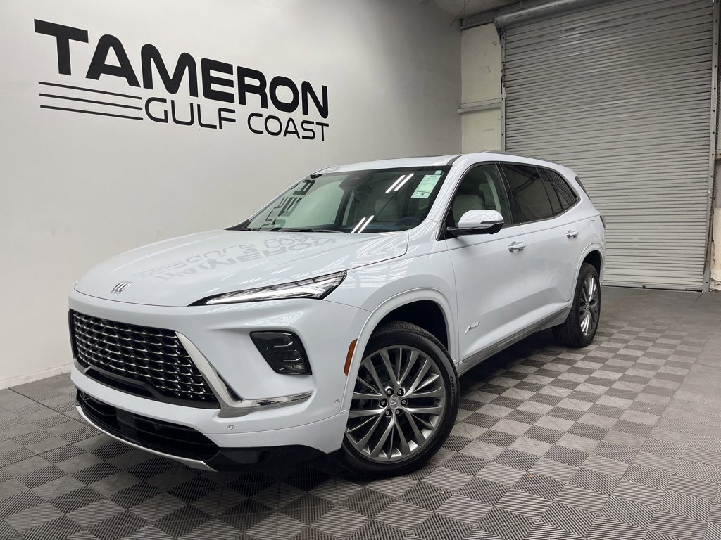 2026 Buick Enclave Avenir's photo