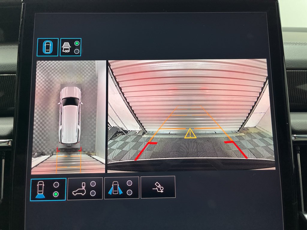 2026 GMC Yukon XL Elevation - Photo 11