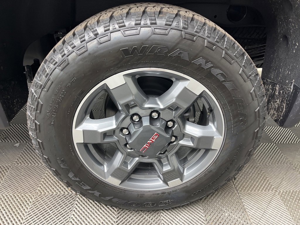 New 2026 GMC Sierra 2500 HD SLT Truck