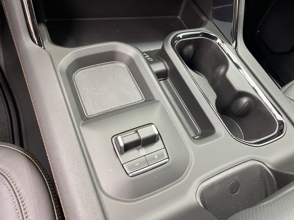 2026 GMC Sierra 2500HD AT4 - Photo 17