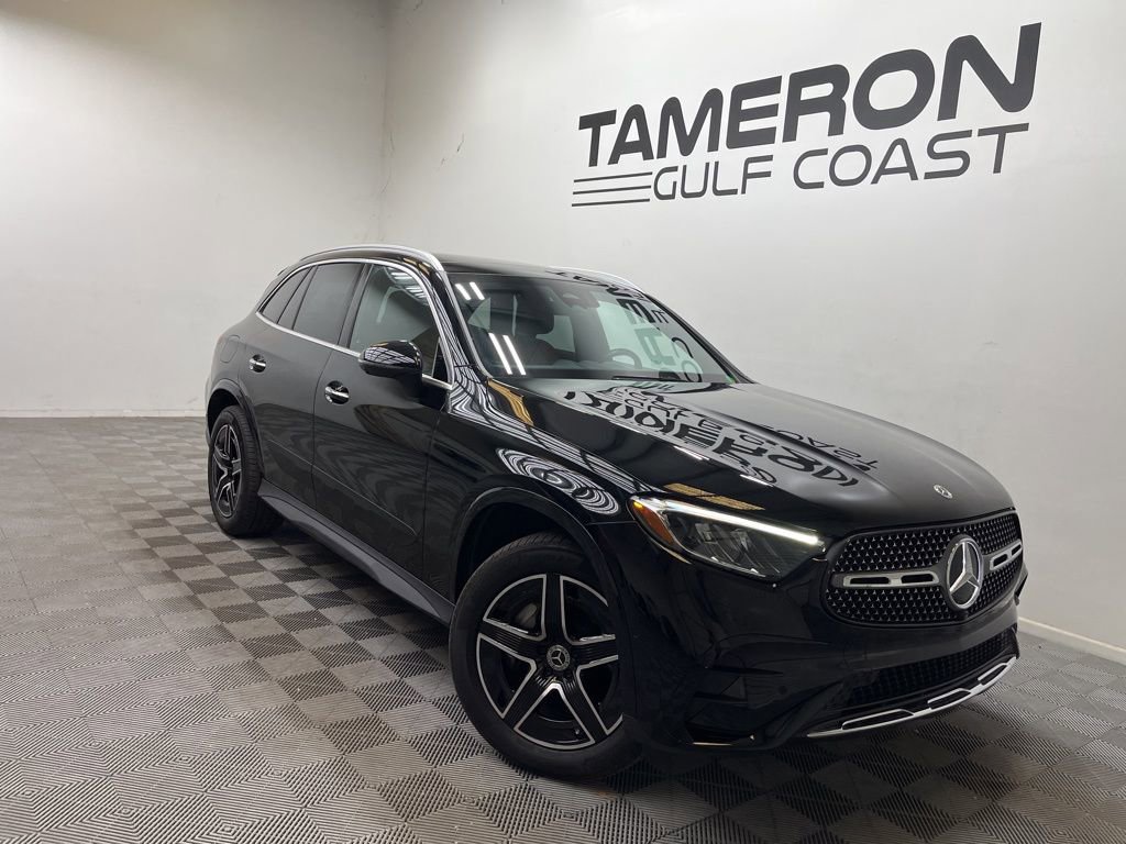 2025 Mercedes-Benz GLC GLC 300 4MATIC's photo