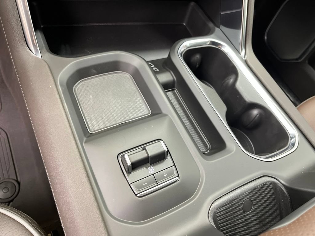 2026 GMC Sierra 2500HD Denali - Photo 17