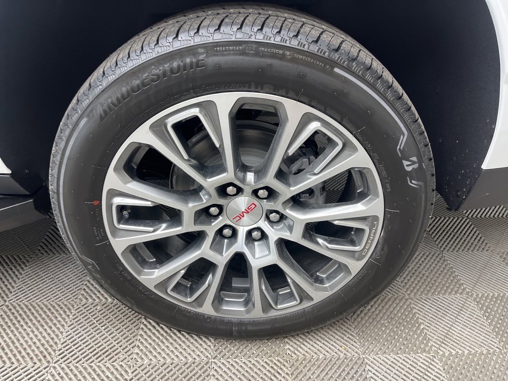 2026 Gmc Yukon XL Denali photo 4