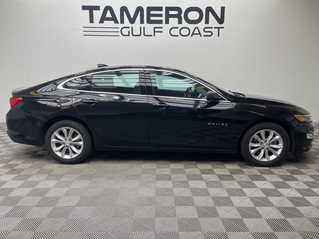 2023 Chevrolet Malibu 1LT photo 3