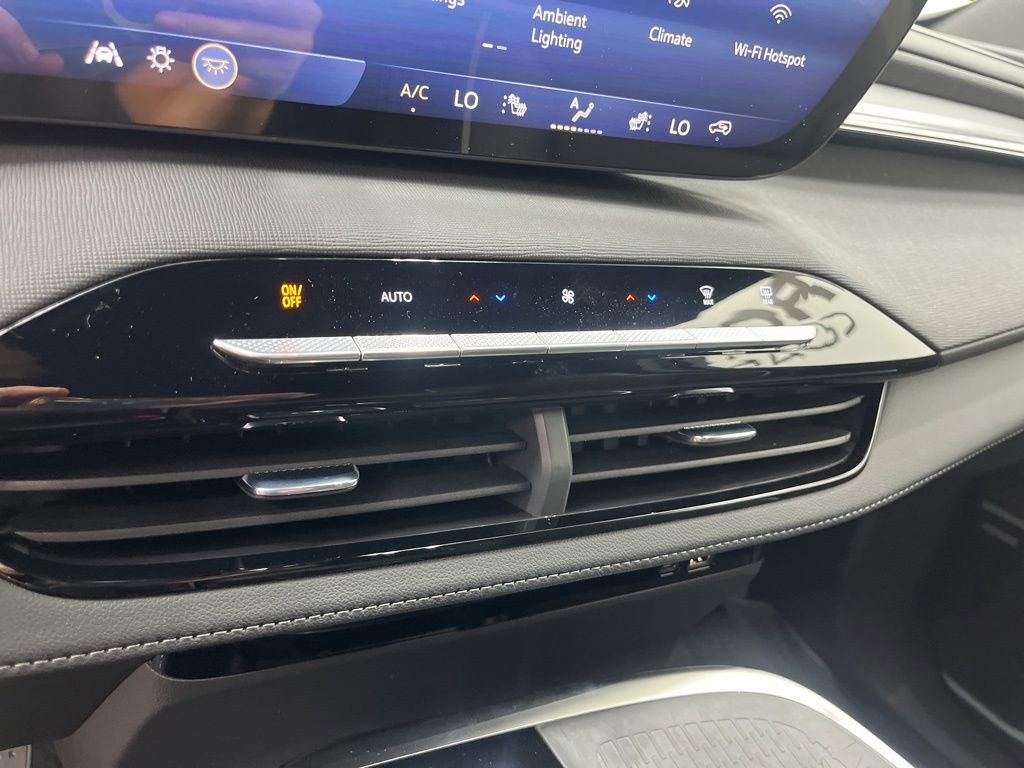 2026 Buick Enclave Preferred - Photo 16