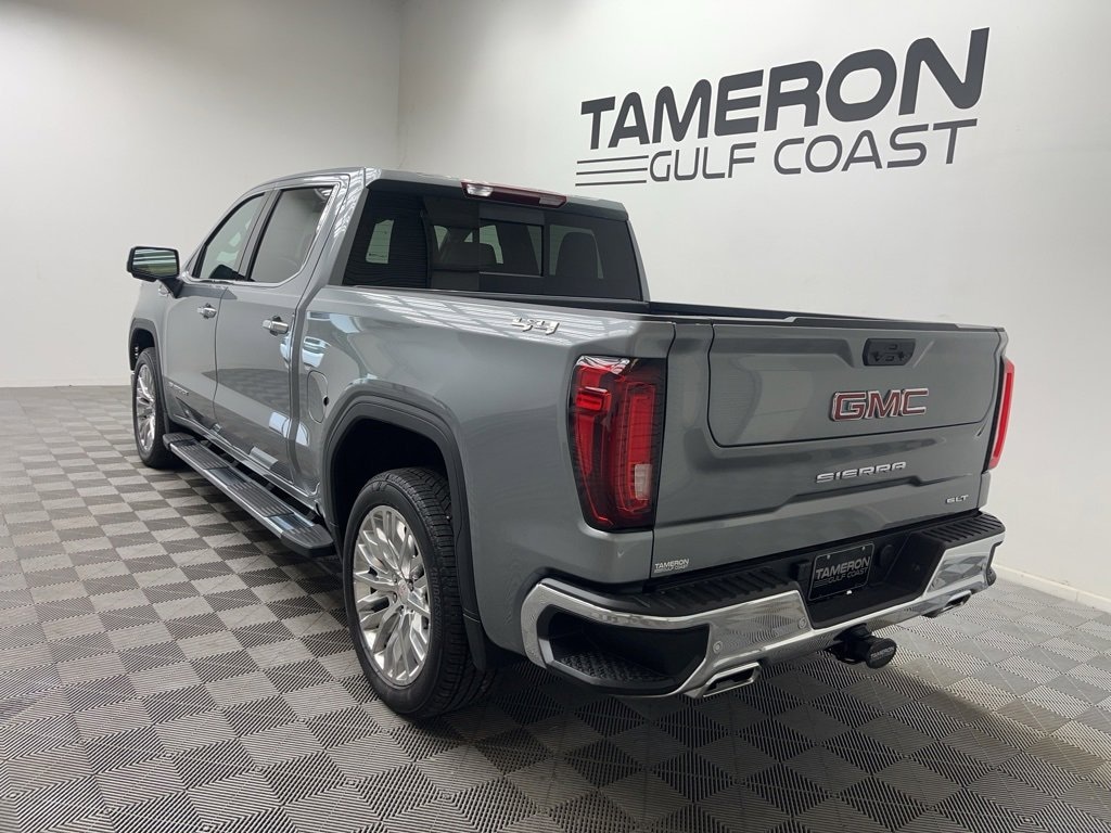 New 2025 GMC Sierra 1500 SLT Truck