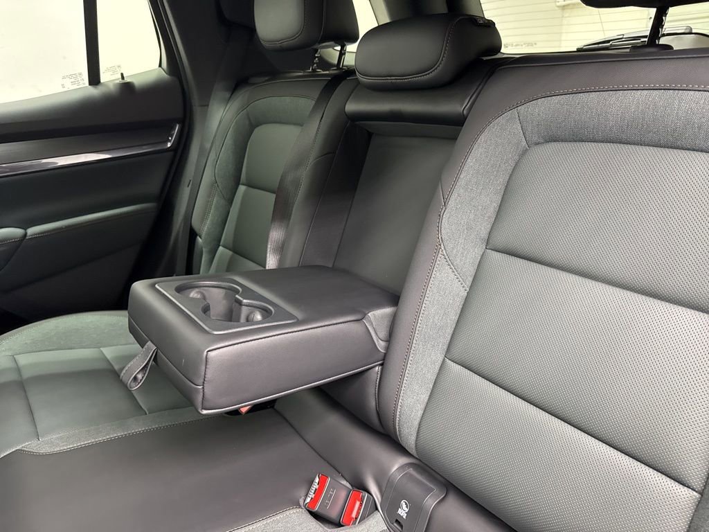 2026 GMC Terrain AT4 - Photo 24