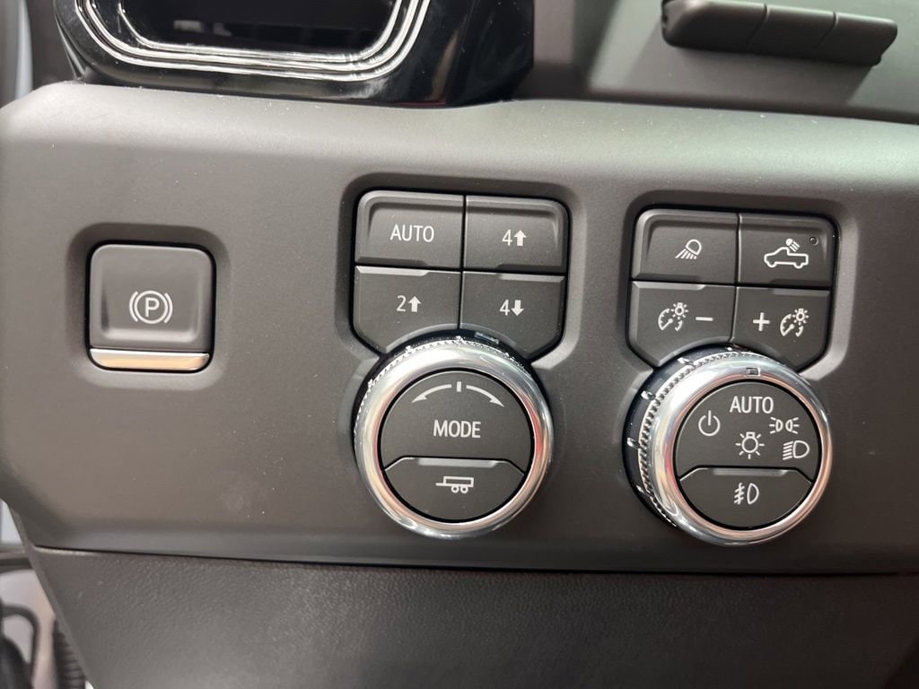 2026 GMC Sierra 2500HD AT4 - Photo 12