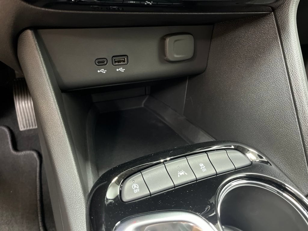 2026 Buick Encore GX Sport Touring - Photo 16