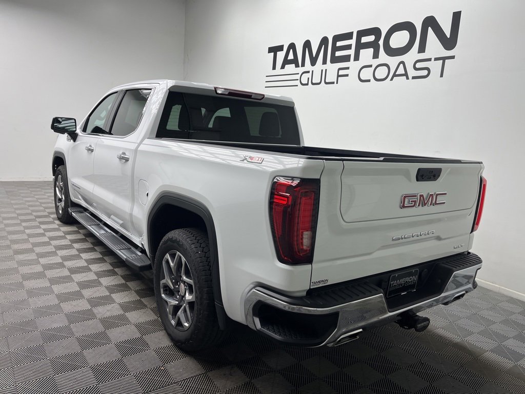 2023 Gmc Sierra 1500 SLT photo 3