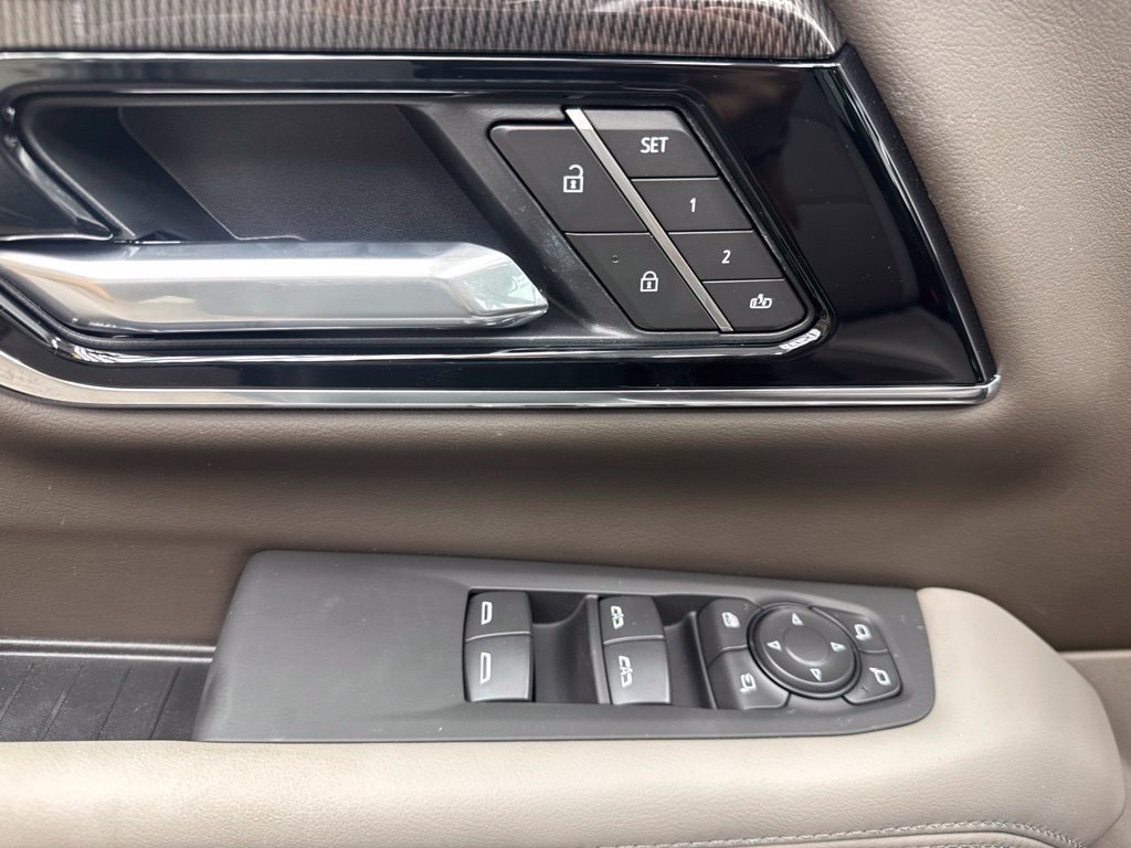 2027 GMC Yukon Elevation - Photo 8