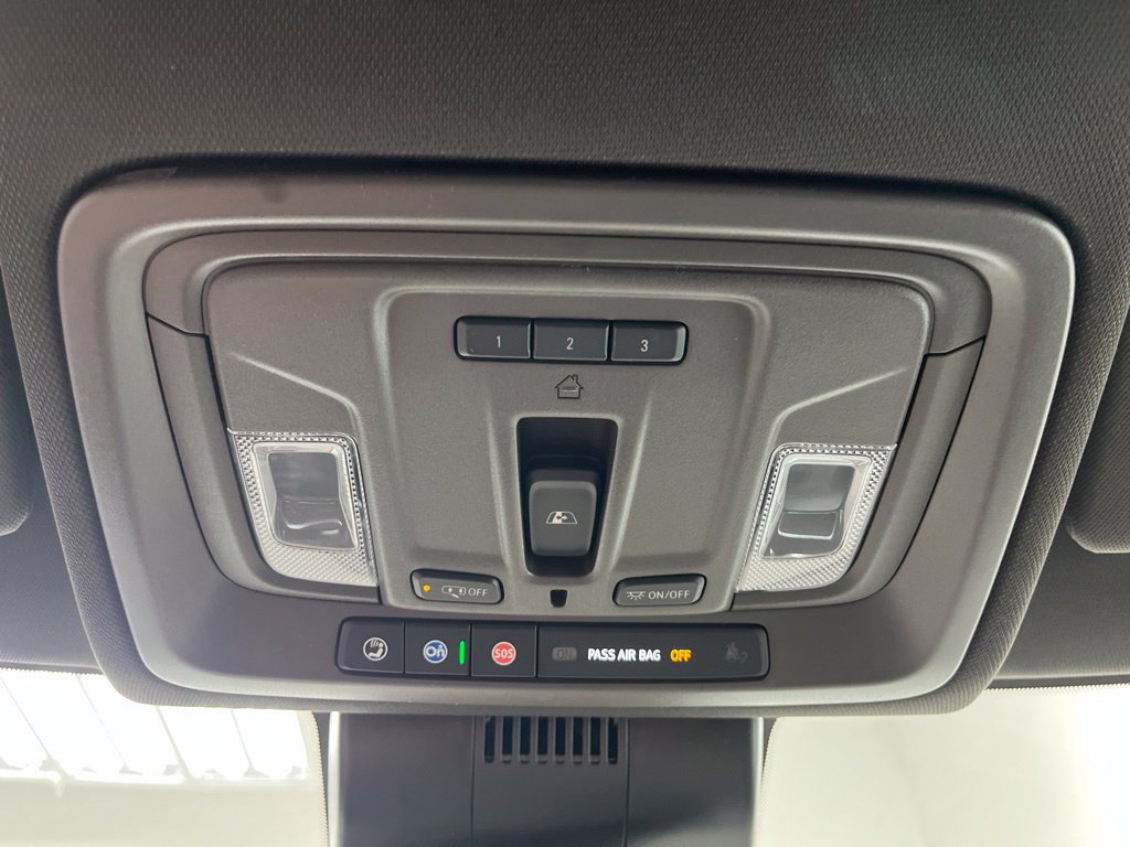 2026 GMC Sierra 1500 SLT - Photo 21