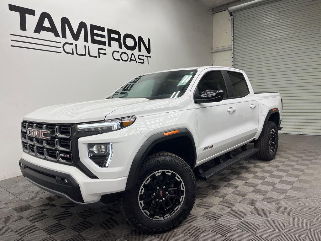 2026 GMC Canyon 4WD AT4 Crew Cab Short Box's photo