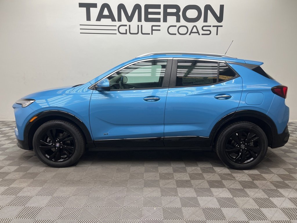 2026 Buick Encore GX Sport Touring photo 2