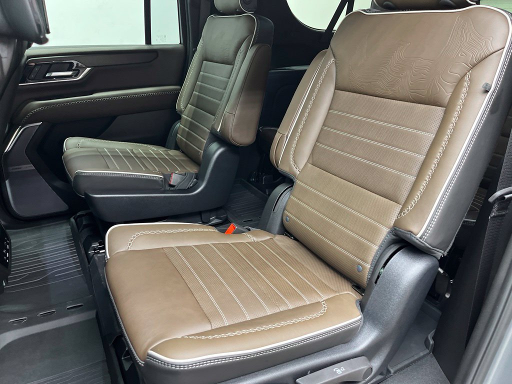 2026 GMC Yukon XL Denali Ultimate - Photo 6