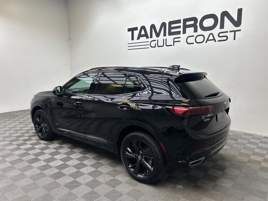 2025 Buick Envision Sport Touring photo 3