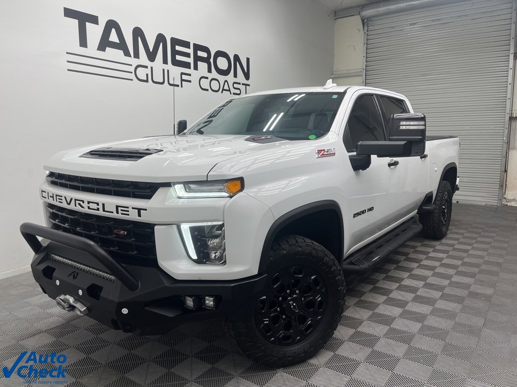 2021 Chevrolet Silverado 2500HD LTZ photo 2