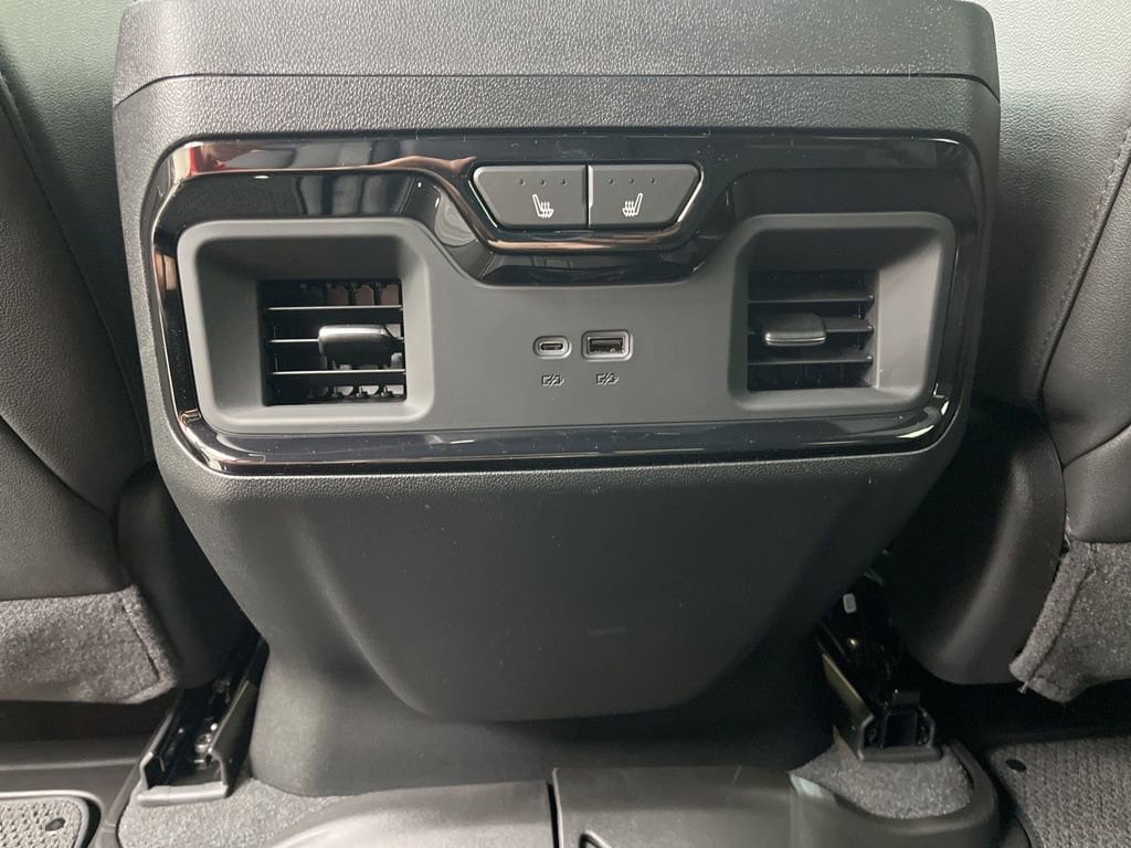 2026 GMC Sierra 2500HD AT4 - Photo 23