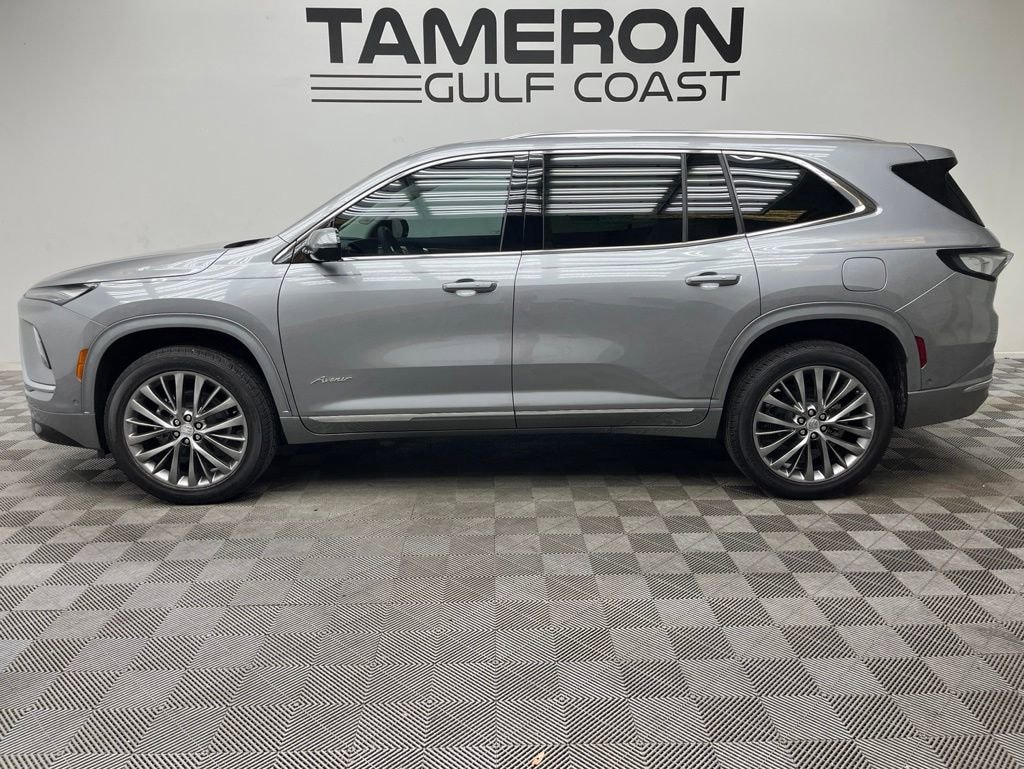 New 2026 Buick Enclave Avenir SUV