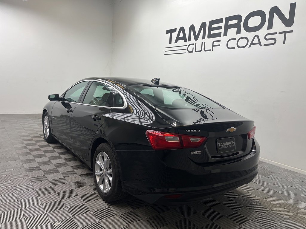2023 Chevrolet Malibu 1LT photo 3