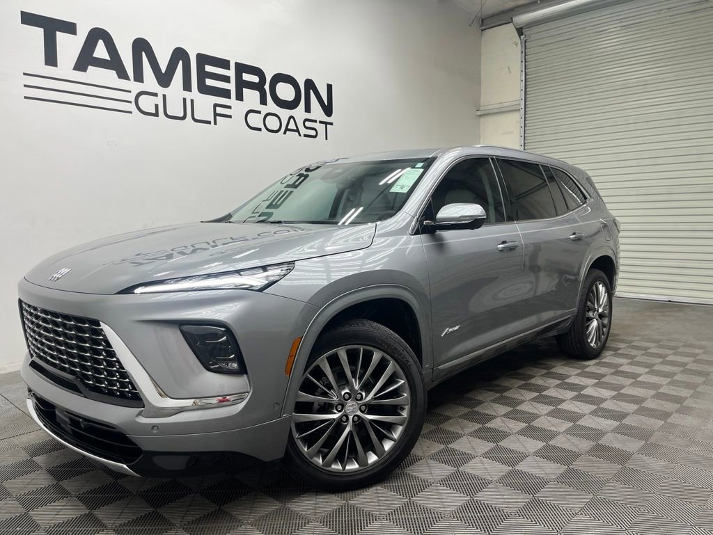 2026 Buick Enclave Avenir AWD's photo