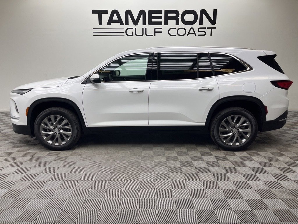 2026 Buick Enclave Leather photo 2