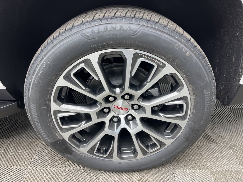 New 2026 GMC Yukon Denali SUV