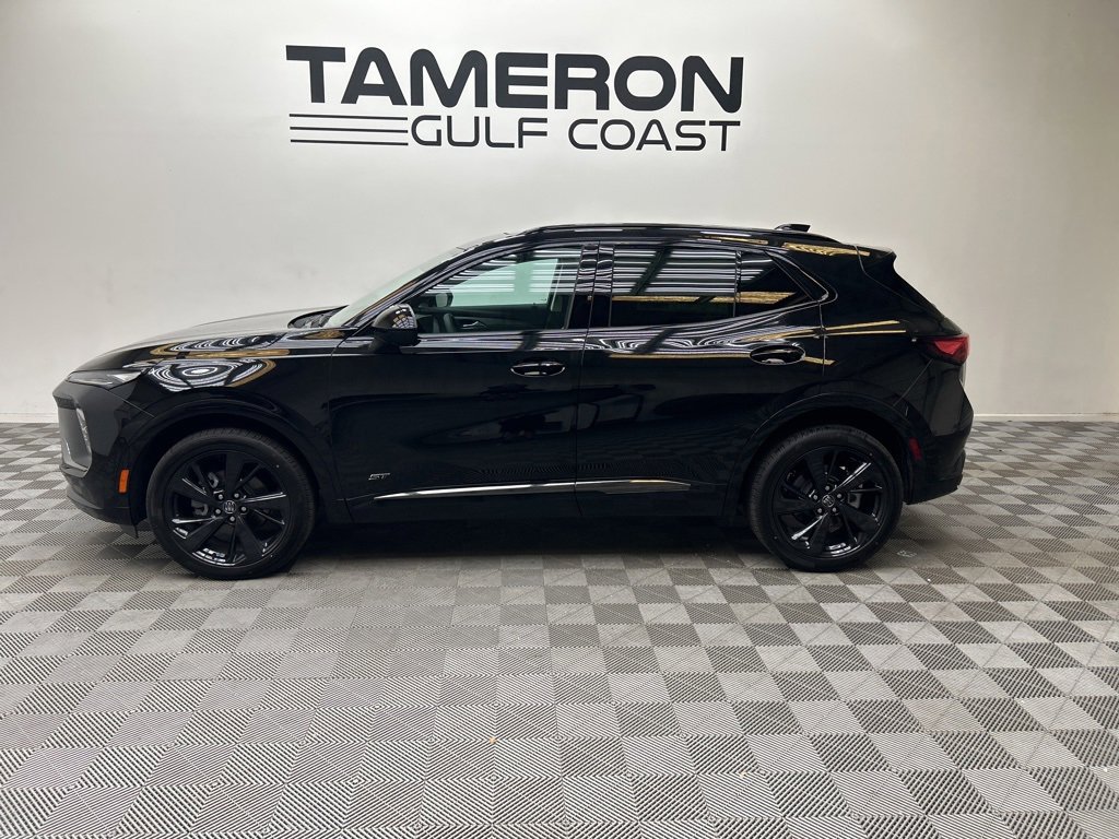 2025 Buick Envision Sport Touring photo 2