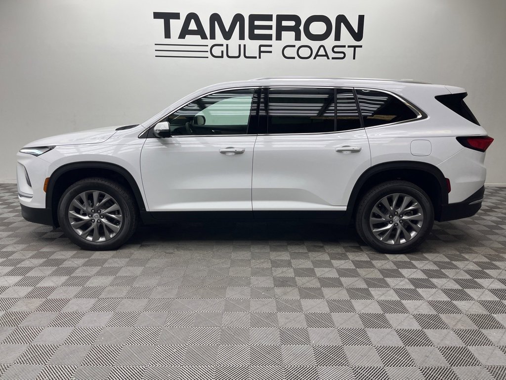2026 Buick Enclave Preferred photo 2