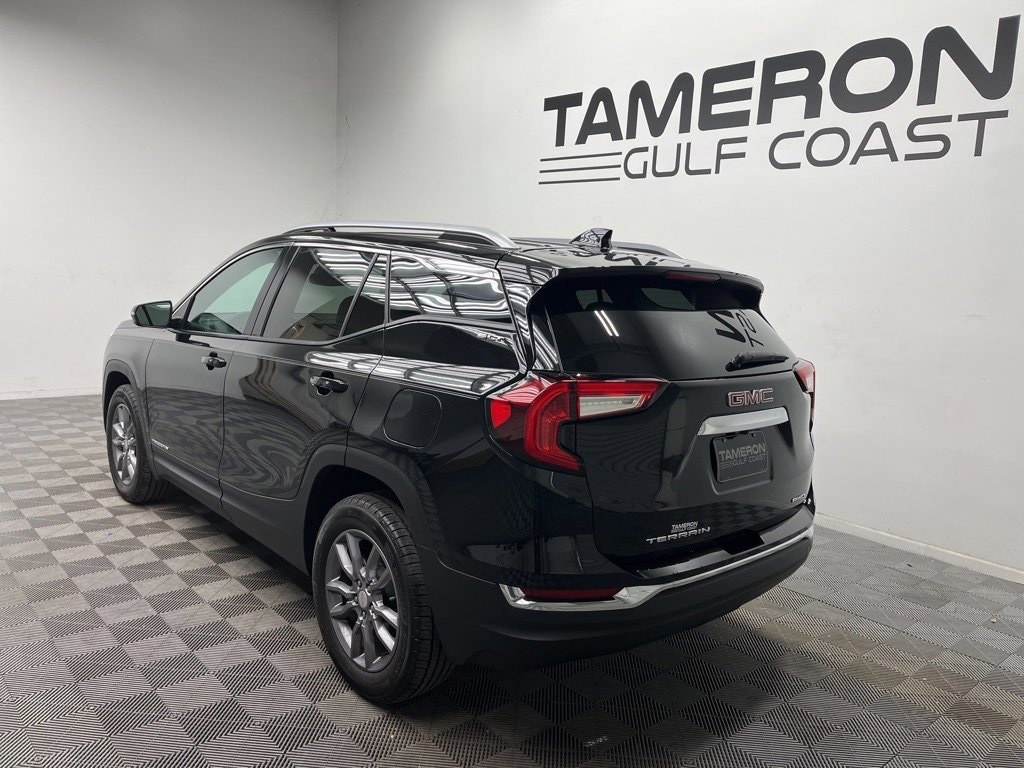 Used 2024 GMC Terrain SLT SUV
