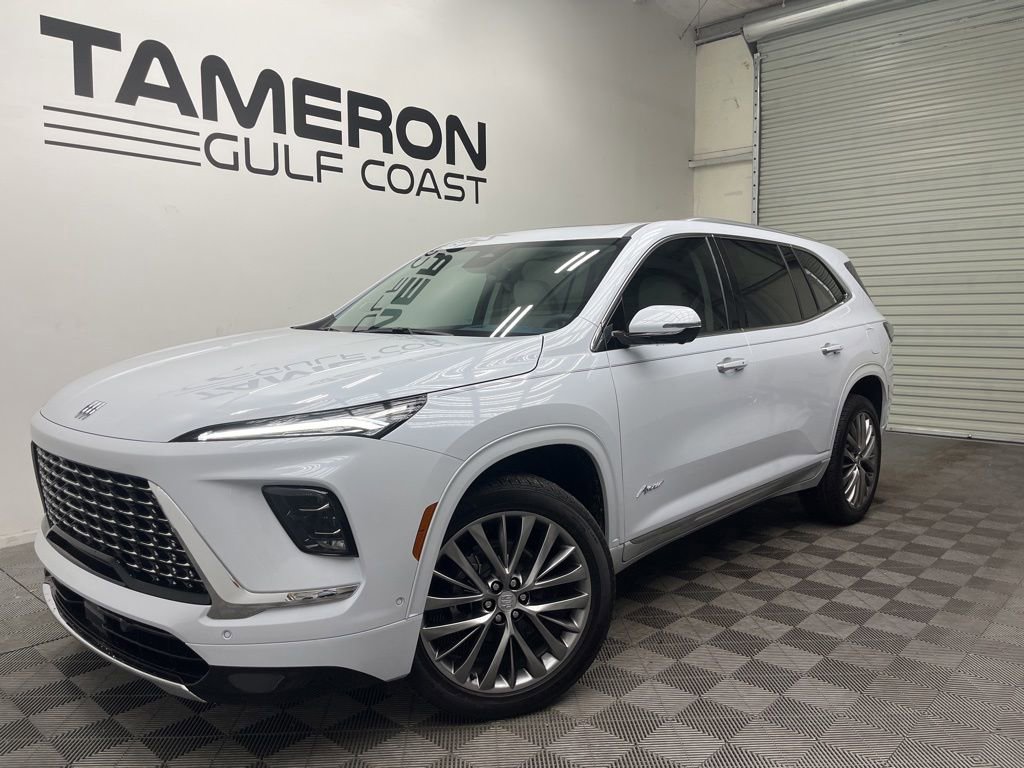 2026 Buick Enclave Avenir AWD's photo