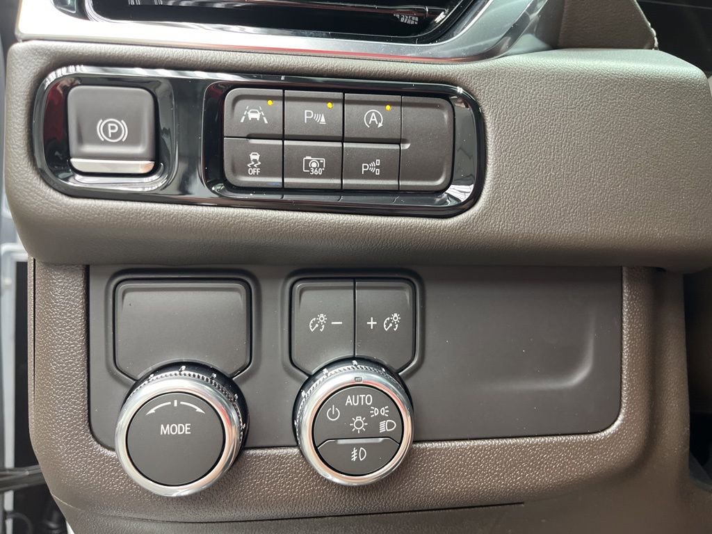 2026 GMC Yukon XL Elevation - Photo 12