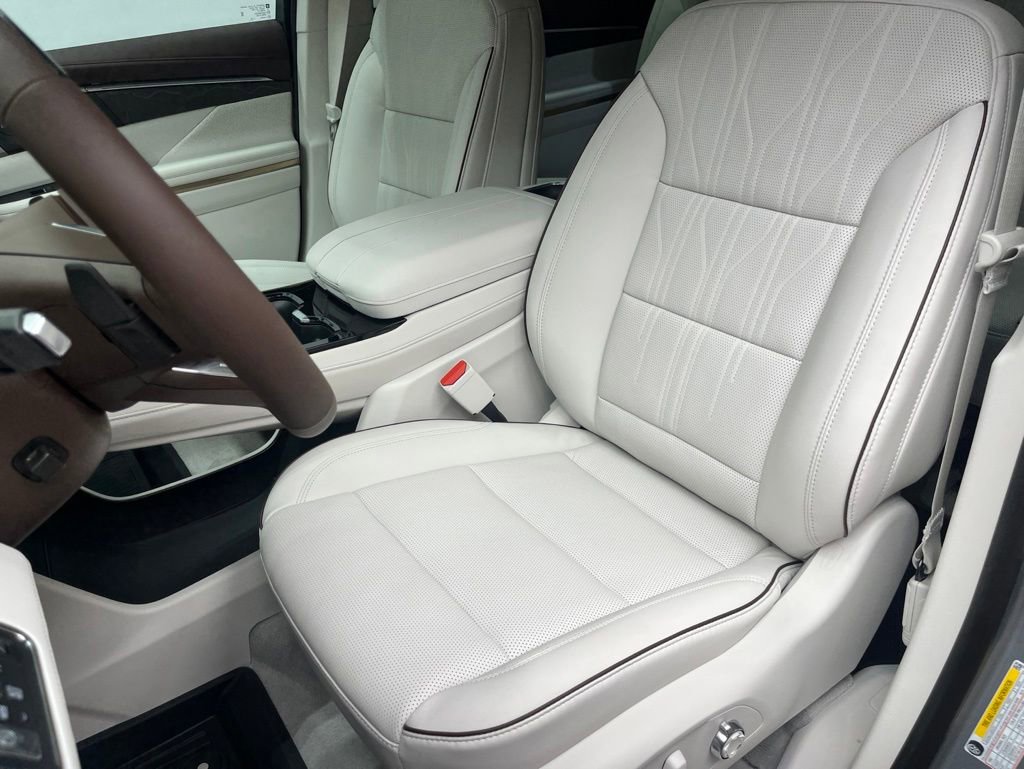 2026 Buick Enclave Avenir - Photo 9