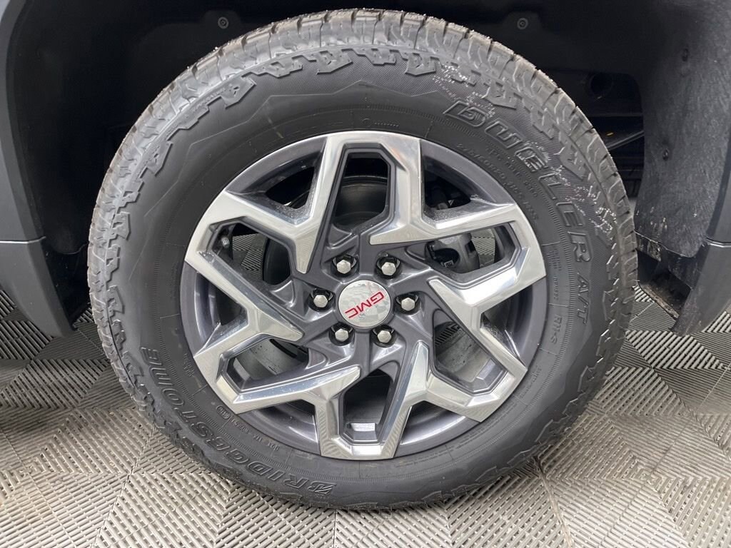 New 2026 GMC Sierra 1500 SLT Truck