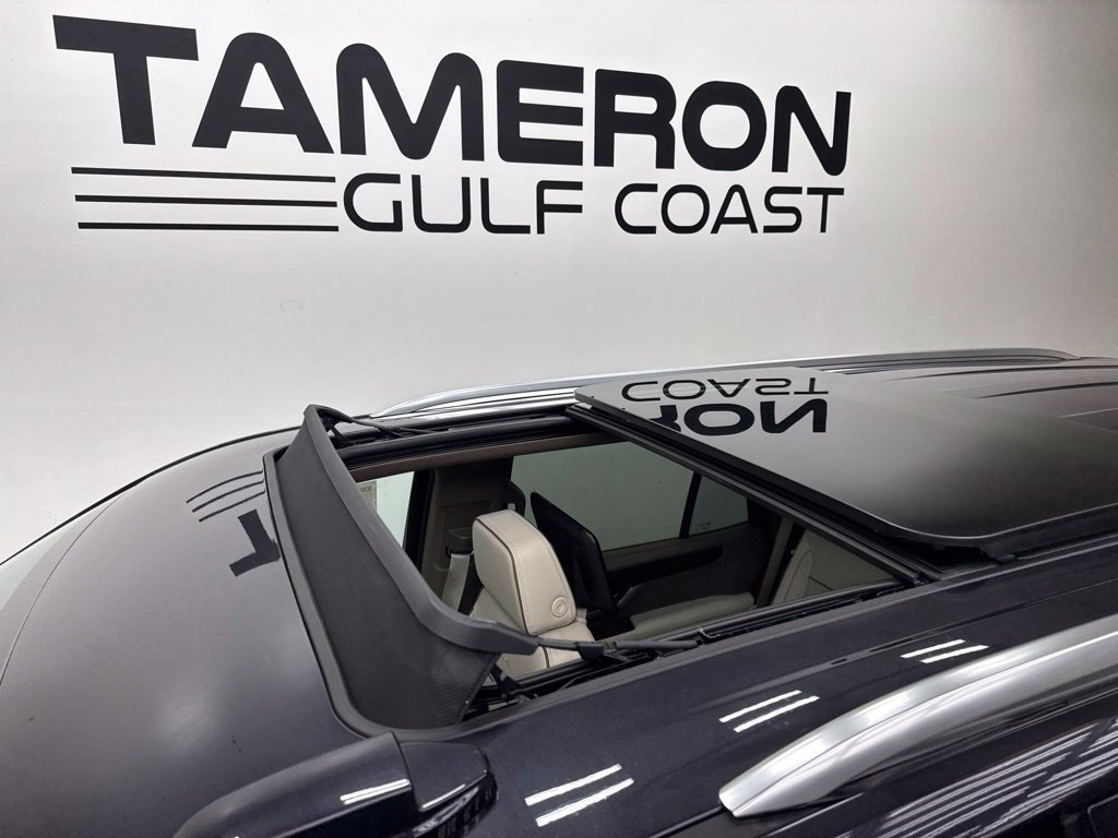 2027 GMC Yukon Denali - Photo 12