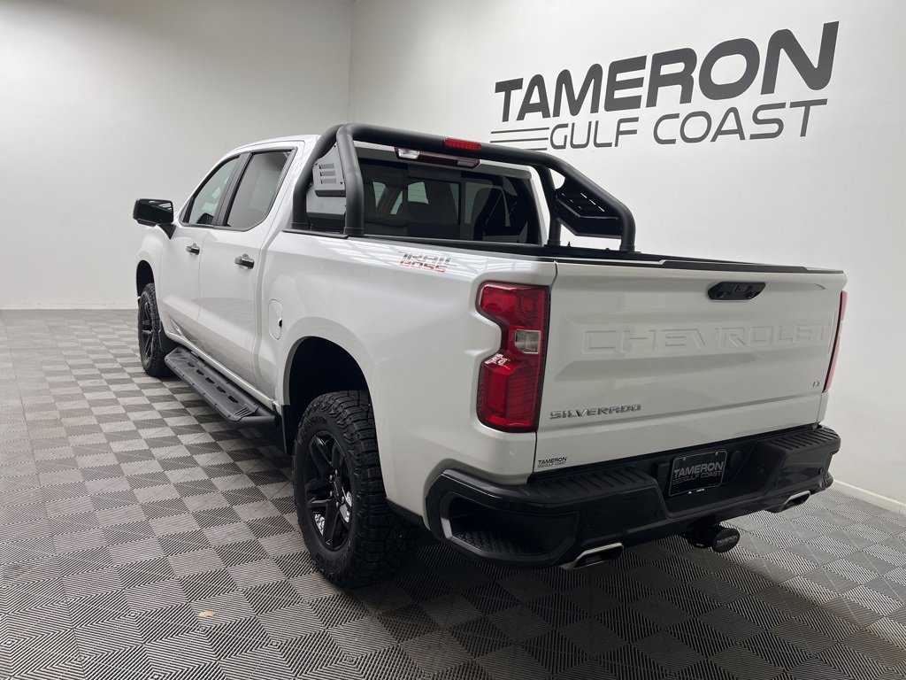 2023 Chevrolet Silverado 1500 LT Trail Boss photo 3