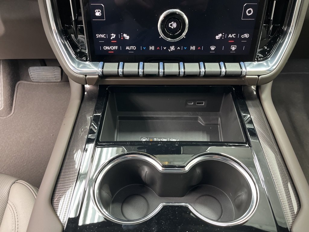 2026 GMC Yukon XL Elevation - Photo 17