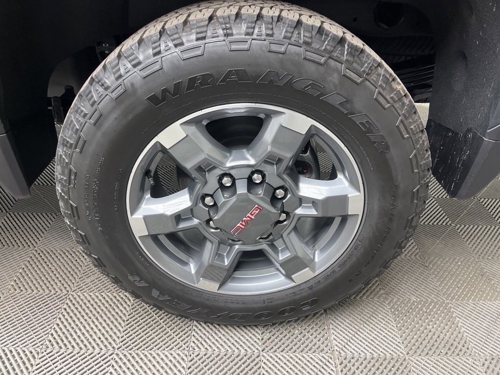 New 2026 GMC Sierra 2500 HD SLT Truck