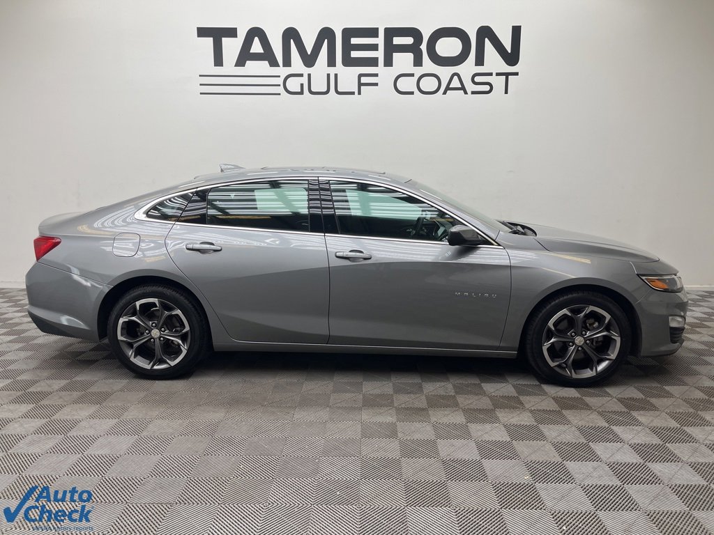 2023 Chevrolet Malibu 1LT photo 3