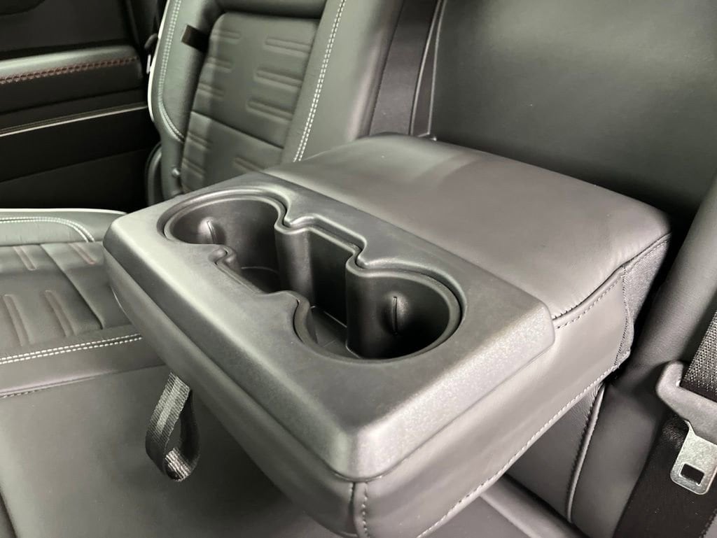 2026 GMC Sierra 1500 AT4X - Photo 24