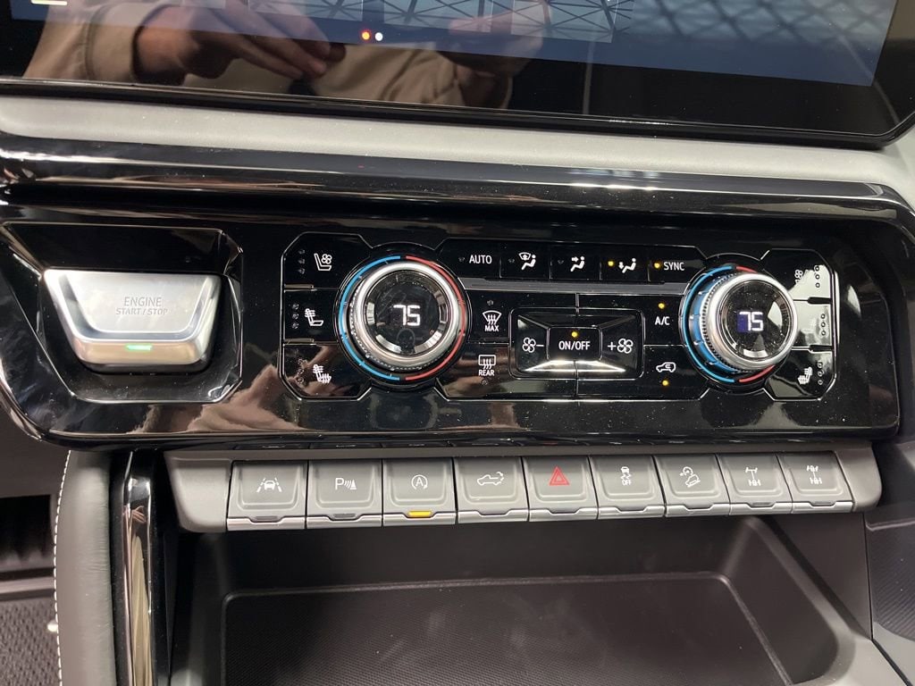 2026 GMC Sierra 1500 AT4X - Photo 16